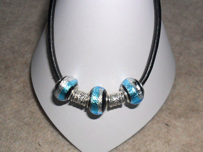 Halsband